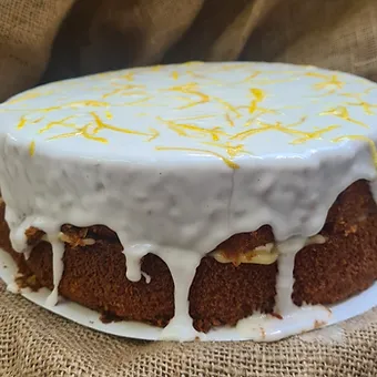 Elderflower &amp; Lemon Round Cake